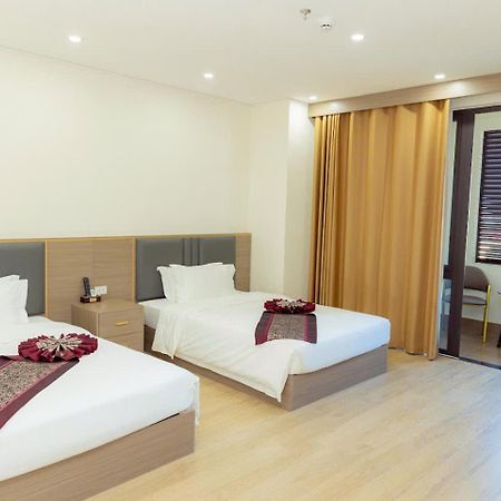 Hong Van Grand Hotel Mong Cai Exterior foto